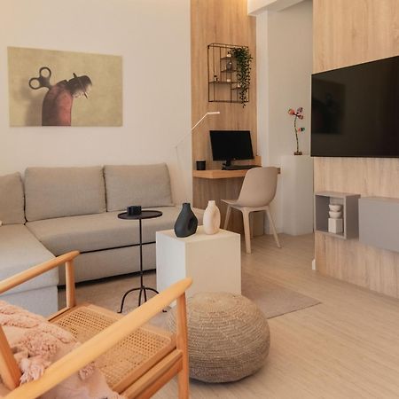 Charitos Heights Boutique Apt Ii, Kolonaki Athena Bagian luar foto