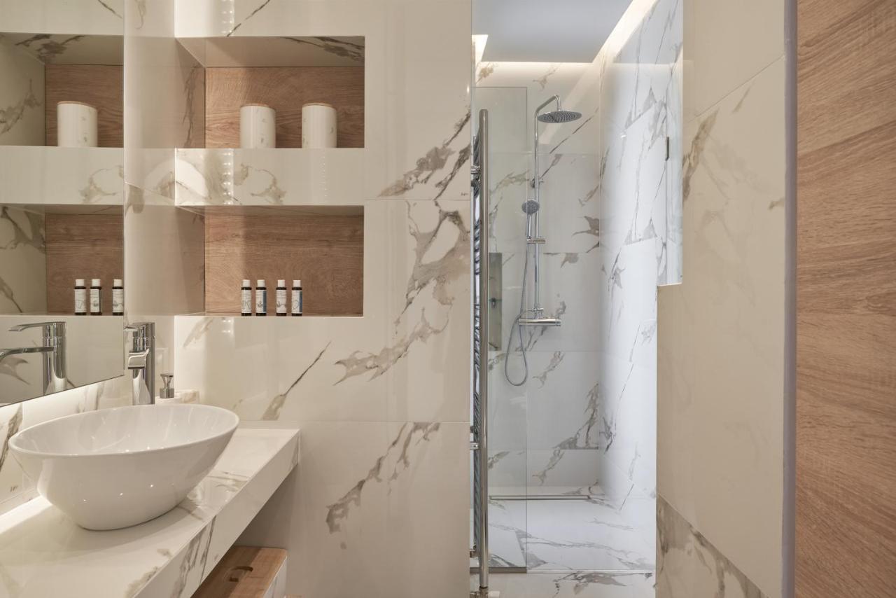 Charitos Heights Boutique Apt Ii, Kolonaki Athena Bagian luar foto
